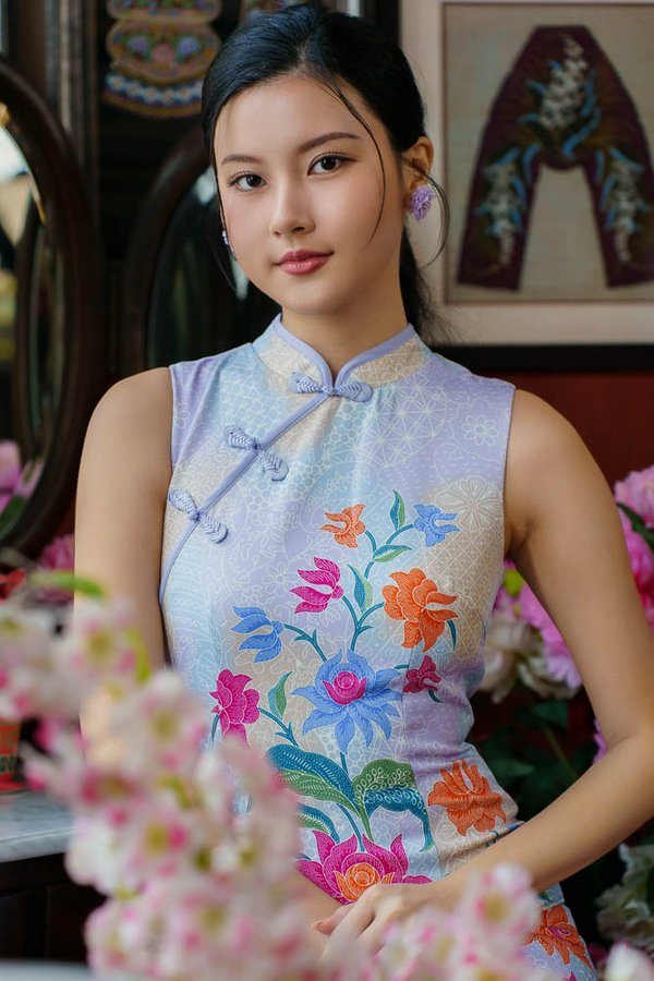 GOLDEN SUNFALL BATIK CHEONGSAM DRESS (LILAC LEMON SKY)