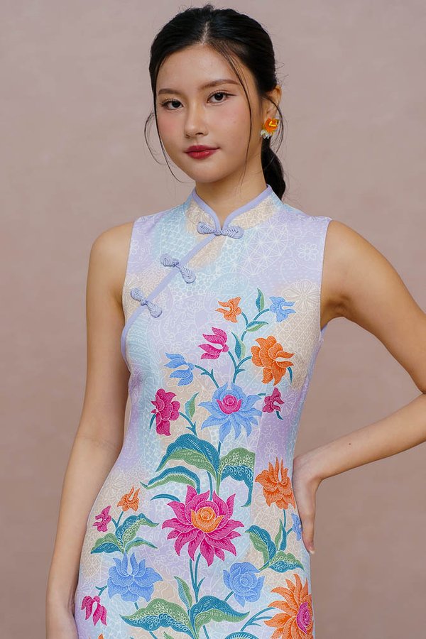 GOLDEN SUNFALL BATIK CHEONGSAM DRESS (LILAC LEMON SKY)