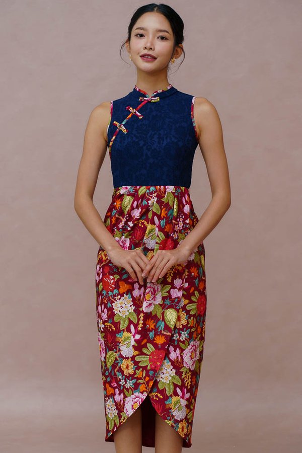THE LANGUAGE OF FLOWERS LACE CHEONGSAM DRESS (NAVY)