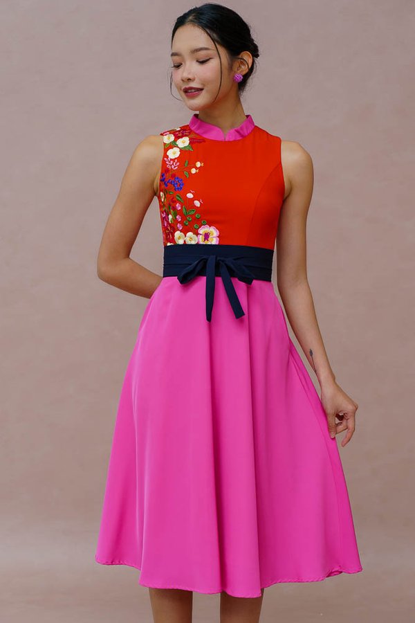 FLOREA SONATA EMBROIDERY CHEONGSAM DRESS (CRIMSON BLUSH)