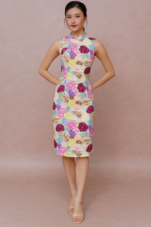 TENDER BLOSSOM FLORAL CHEONGSAM DRESS (ROYAL SUNSET)