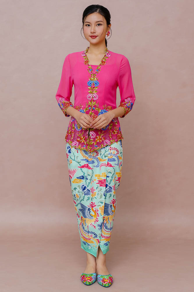 CELESTIAL PLUMAGE BATIK NYONYA SKIRT (SWEET HONEYDEW)