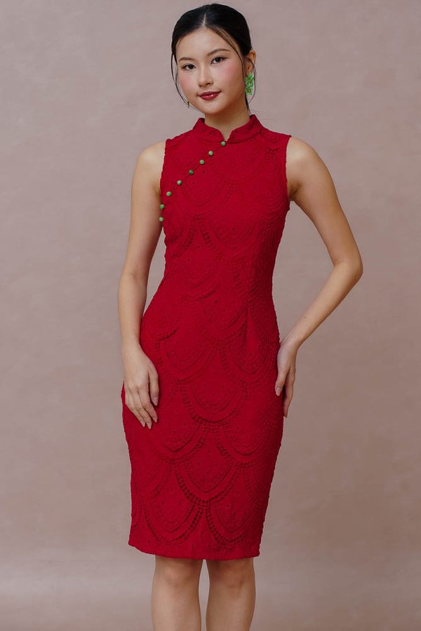 MOON DEW CROCHET CHEONGSAM DRESS (WINE)