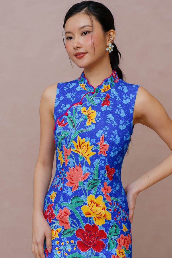 THE BLOOMING HOUR BATIK CHEONGSAM DRESS (ARTIC BLUE)