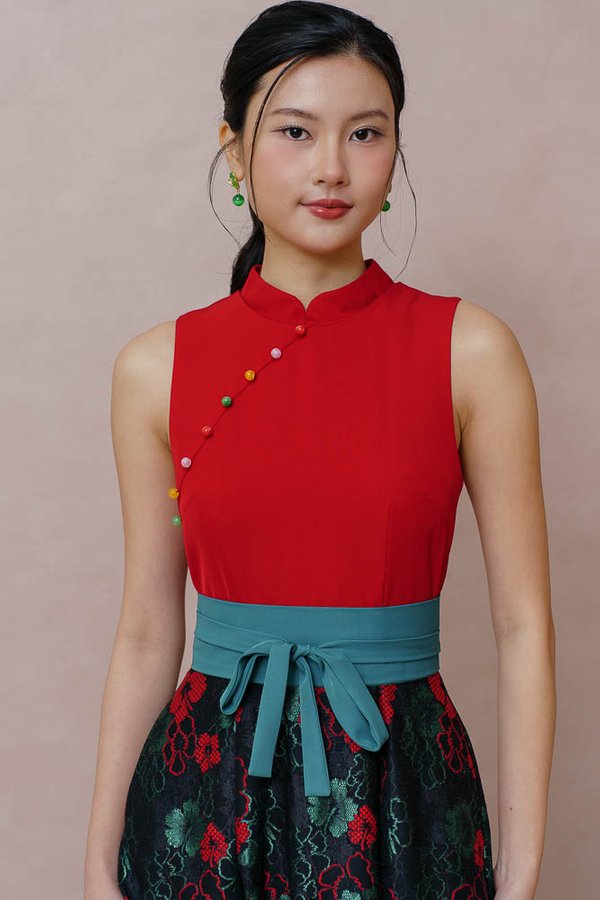 TIMELESS WEAVE HALF & HALF LACE CHEONGSAM DRESS (CRIMSON)