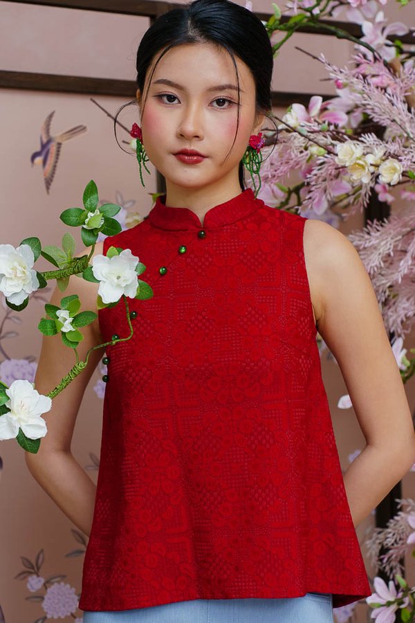 THE JOY LUCK CLUB LACE CHEONGSAM TOP (CRIMSON RED)