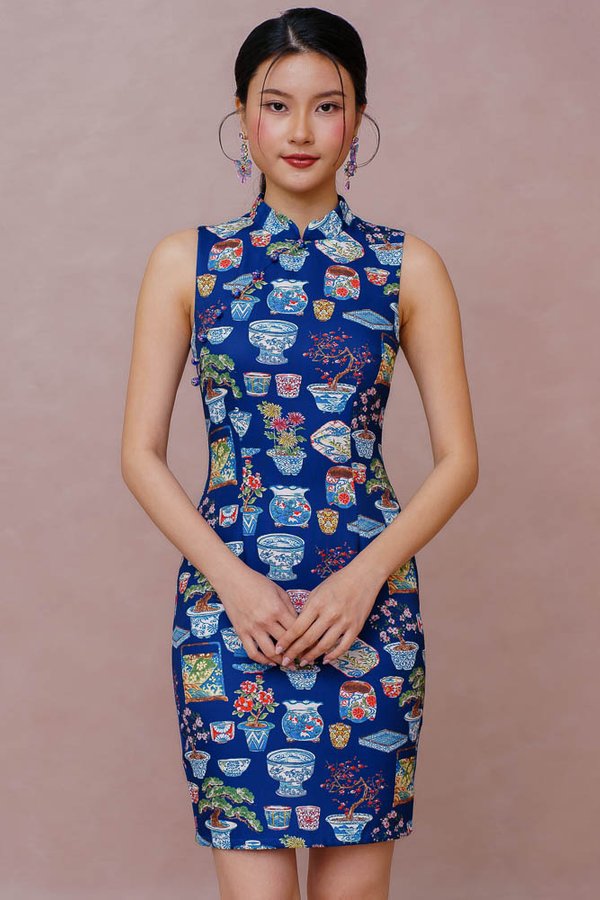 THE PORCELAIN MAKER CHEONGSAM DRESS (NAVY)