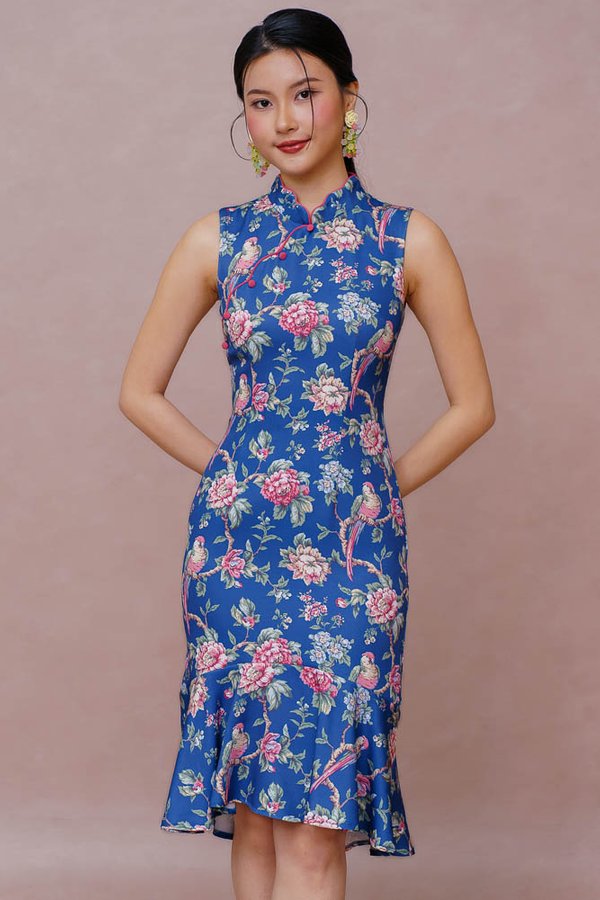 THE EVERCHIME GARDEN CHEONGSAM DRESS (CHAMBRAY BLUE)