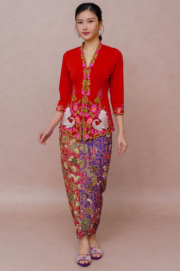 AANYA DEWI NYONYA BATIK SKIRT (CARNELIAN)