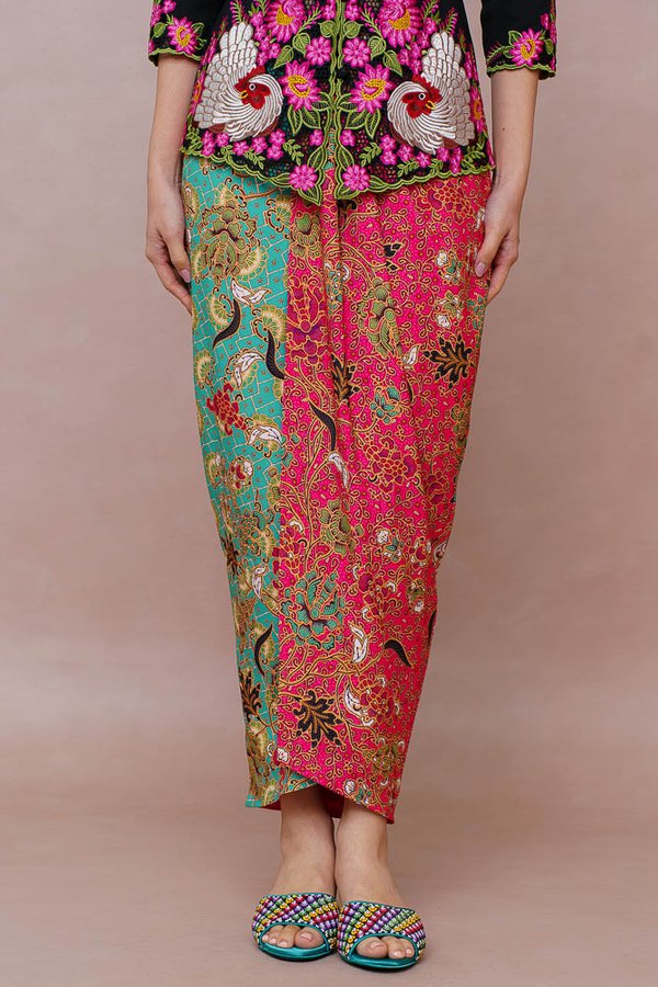 AANYA DEWI NYONYA BATIK SKIRT (MOONSTONE)
