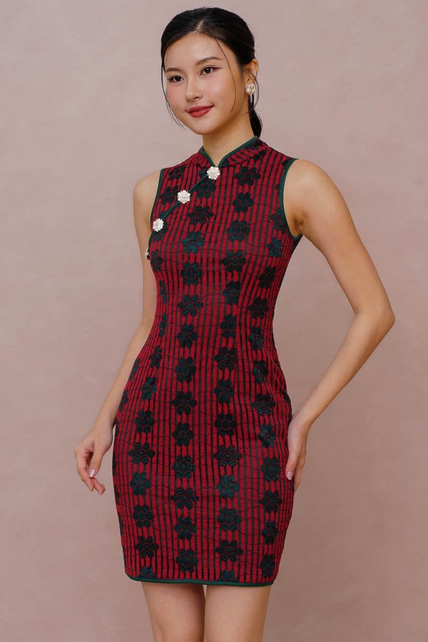 SHANGHAI ROSE LACE CHEONGSAM DRESS (WINE)