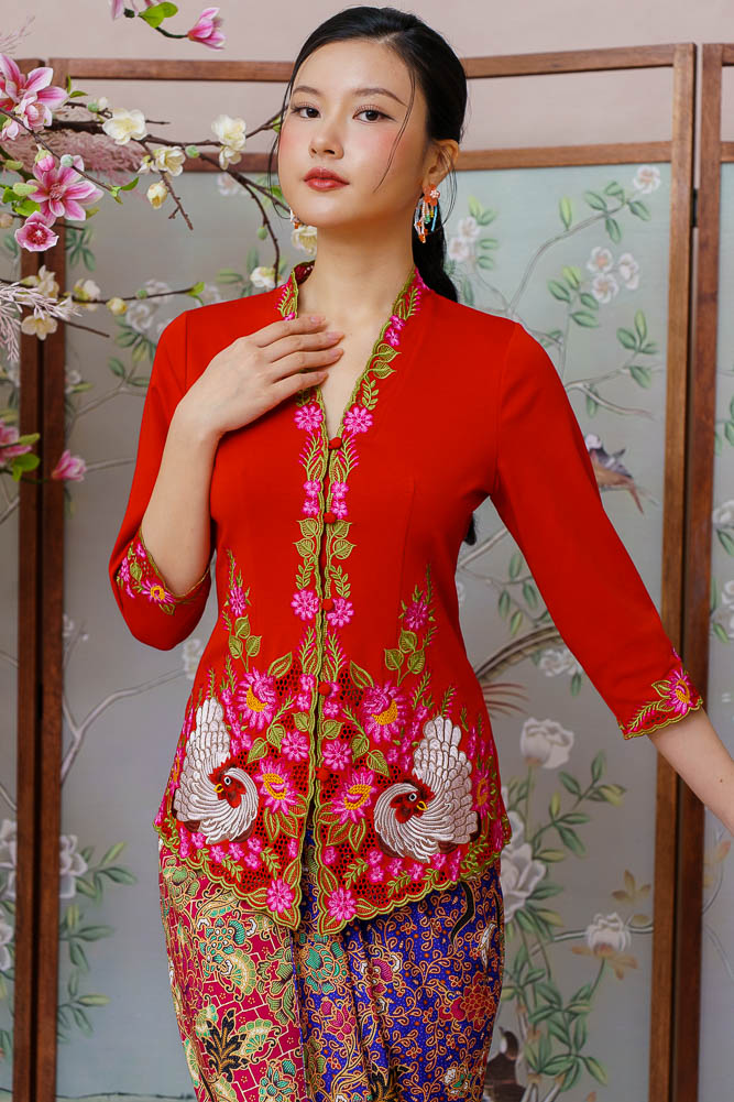 LULLABY OF PETALS & FEATHERS EMBROIDERY NYONYA KEBAYA (CRIMSON)