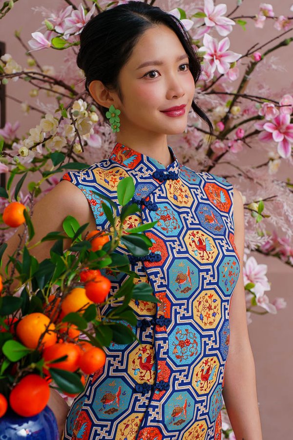 DREAM OF A THOUSAND MANSIONS BATIK CHEONGSAM DRESS (NAVY)