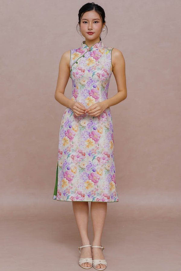 FLOWERS OF THE CLOUD GARDEN SIDE SLIT CHEONGSAM DRESS (VINTAGE BLOSSOM)