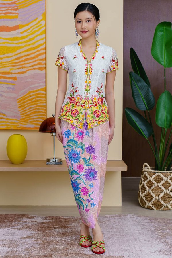 GOLDEN SUNFALL BATIK NYONYA SKIRT (DUSTY ROSETTE)