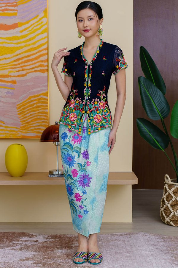 GOLDEN SUNFALL BATIK NYONYA SKIRT (MISTY MEADOW)