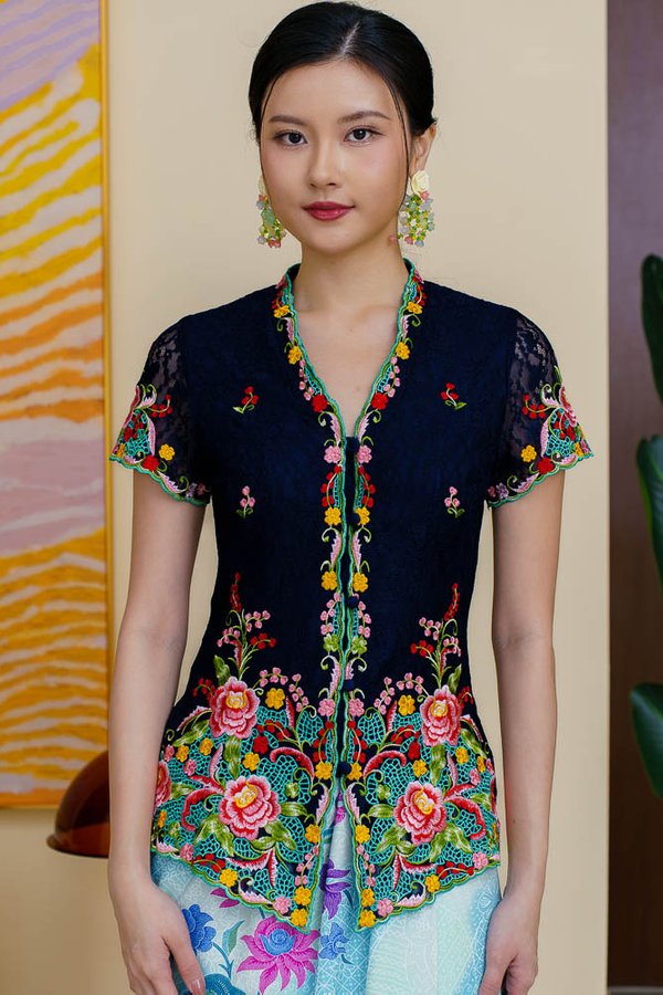AMARIS LACE EMBROIDERY NYONYA KEBAYA (DARK NAVY)