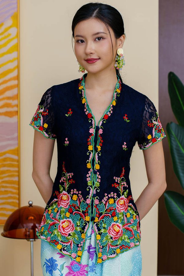 AMARIS LACE EMBROIDERY NYONYA KEBAYA (DARK NAVY)