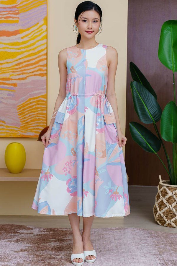 MILLIE PRINTED DRAWSTRING DRESS (MARSHMELLOW PINK)