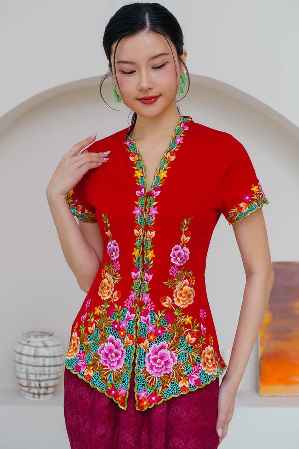 BLOOM BELLE EMBROIDERY NYONYA KEBAYA (RED)