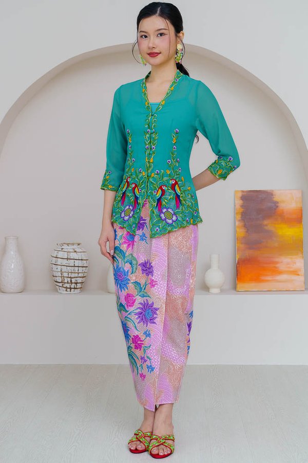 PARADIS AVIARY EMBROIDERY NYONYA KEBAYA (VIRIDIAN GREEN)