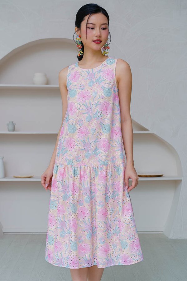 FEATHERLIGHT BROOM DREAMY EYELET DRESS (BLUSH IVORY)