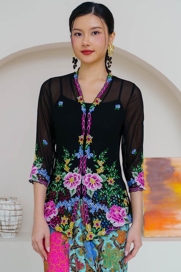 BLOOMARA EMBROIDERY NYONYA KEBAYA (ONYX BLACK)