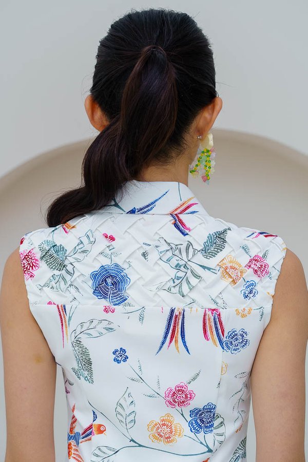 GLIDE OF THE SWALLOWS BATIK SHIRT DRESS (WHITE)