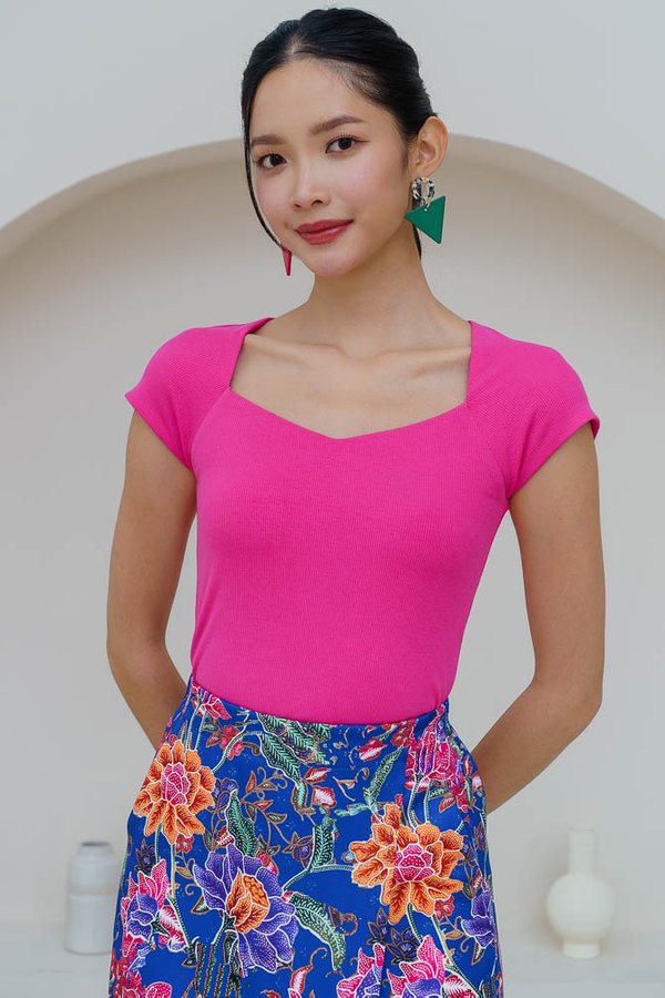 TETRIS DIAMOND NECKLINE TOP (FUCHSIA PINK)