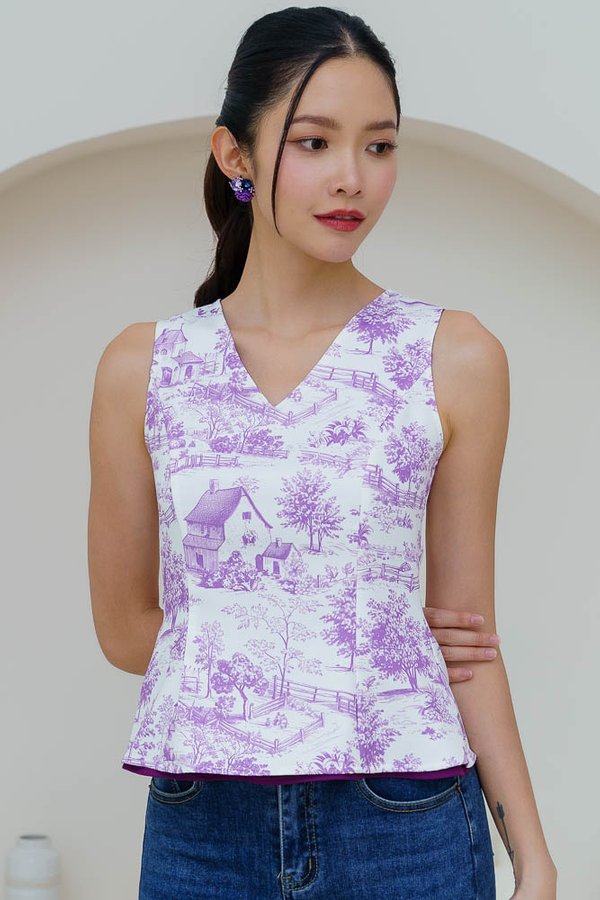 STROLL BY THE COUNTRYSIDE REVERSIBLE V NECK TOP (VIOLET TOILE)