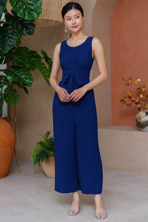 ORIANE PLEATED JUMPSUIT (NAVY)