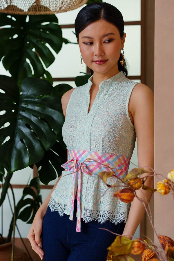AANYA LACE NYONYA KEBAYA (AQUA WHITE)