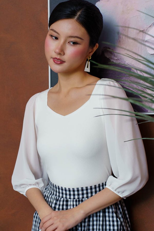 LUNA SWEETHEART TOP (WHITE)