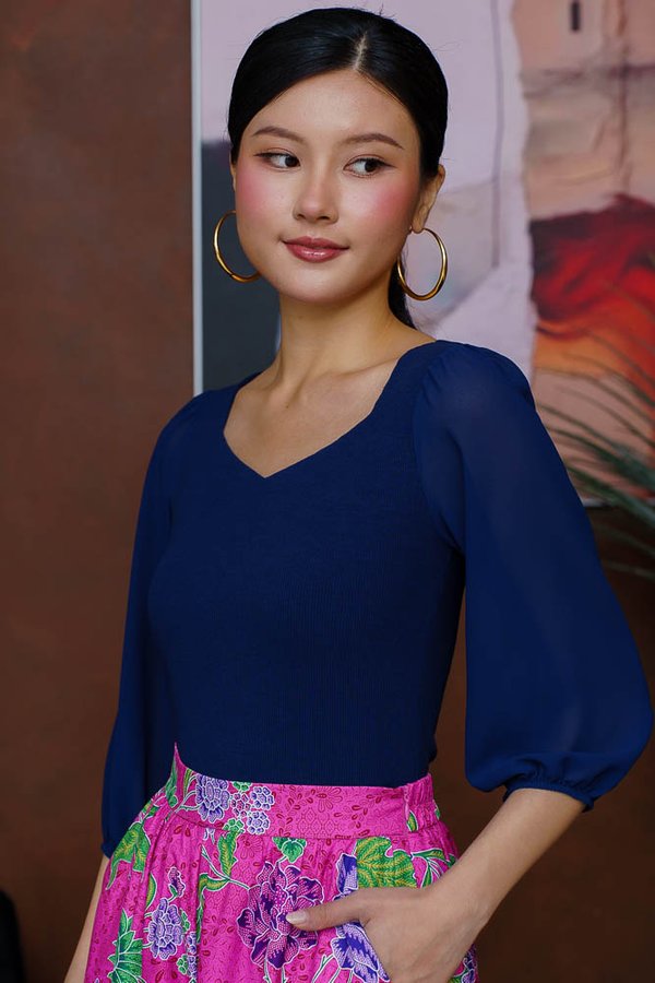 LUNA SWEETHEART TOP (NAVY)