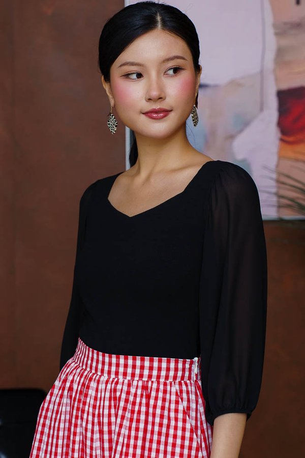 LUNA SWEETHEART TOP (BLACK)