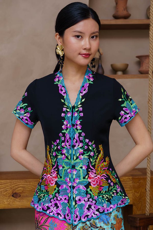 FLAMING PHOENIX EMBROIDERY NYONYA KEBAYA (BLACK)