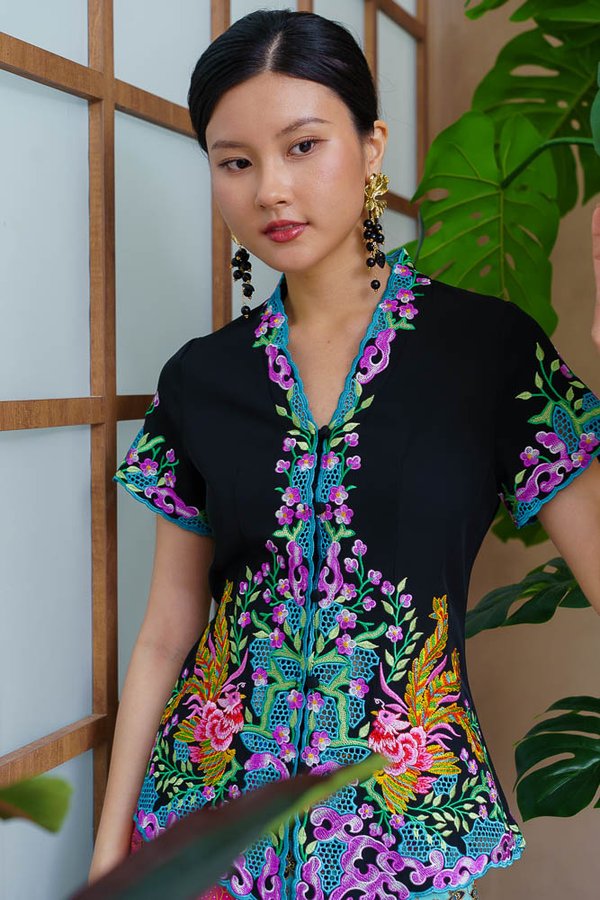 FLAMING PHOENIX EMBROIDERY NYONYA KEBAYA (BLACK)