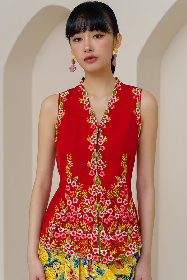 AMARYLLIS EMBROIDERY NYONYA KEBAYA (PEPPER RED)