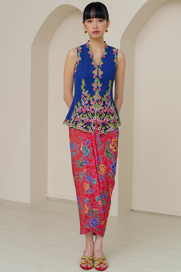 CAMELLIA BATIK NYONYA SKIRT (FUCHSIA ROSE)