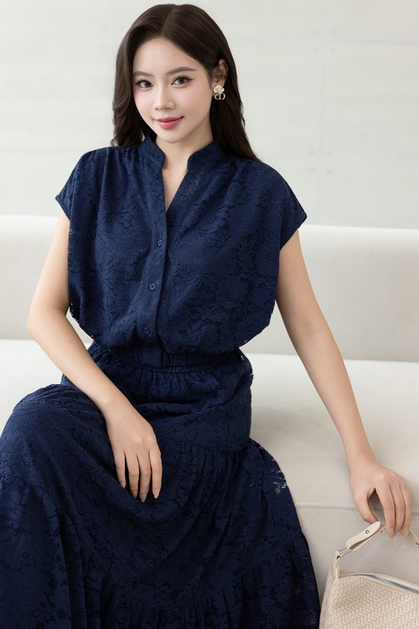 ASTORIA LACE TOP (NAVY)