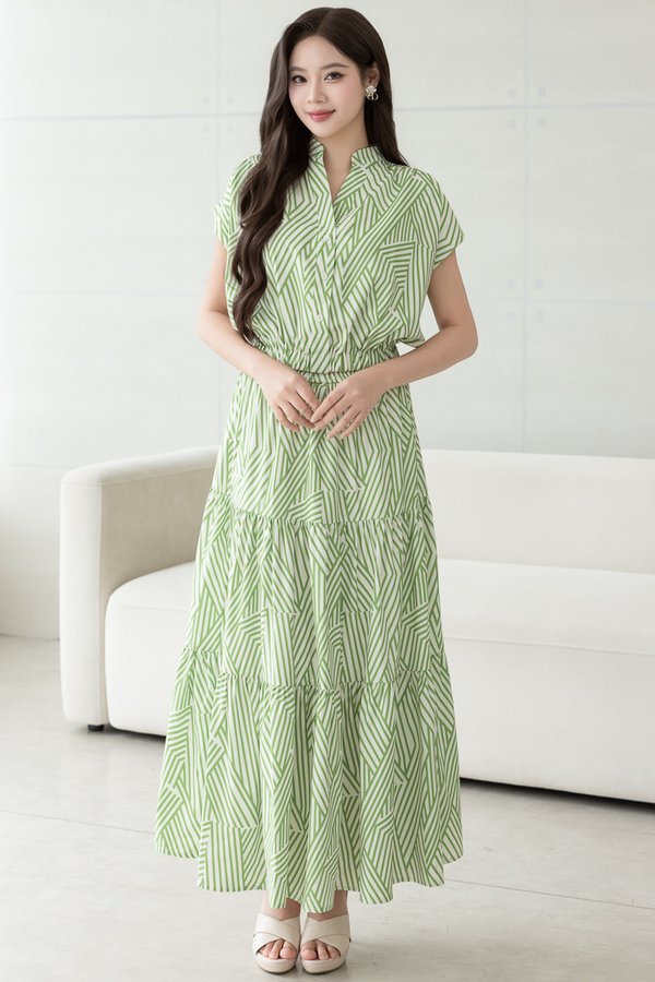WESLYNN GEO TIERED SKIRT (MATCHA)