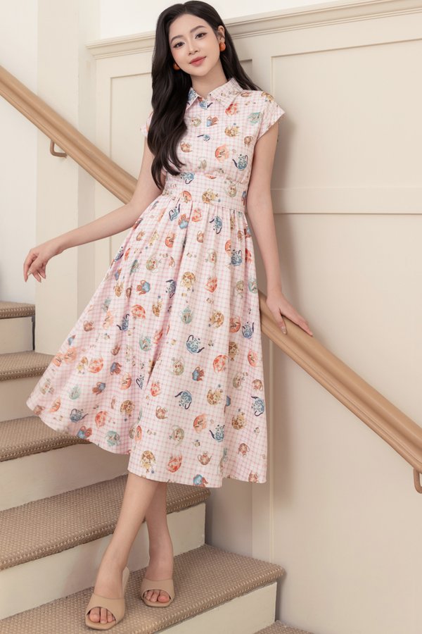 BEAR IN A TEAPOT PRINTED SHIRT DRESS (PINK GINGHAM)