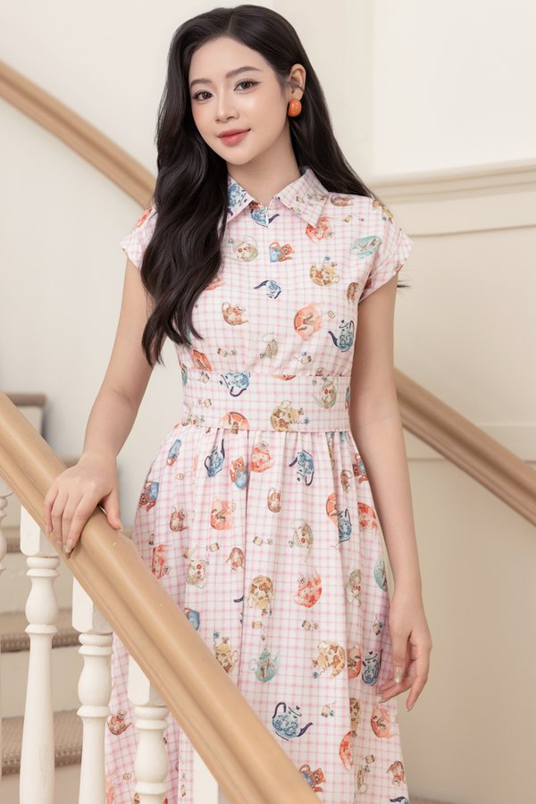 BEAR IN A TEAPOT PRINTED SHIRT DRESS (PINK GINGHAM)