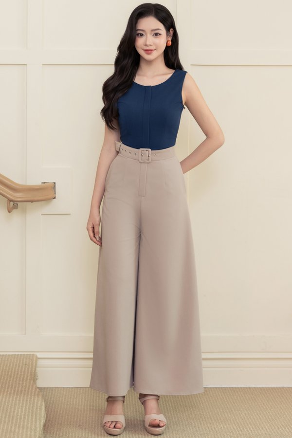 LIVIO FRONT ZIP JUMPSUIT (NAVY)