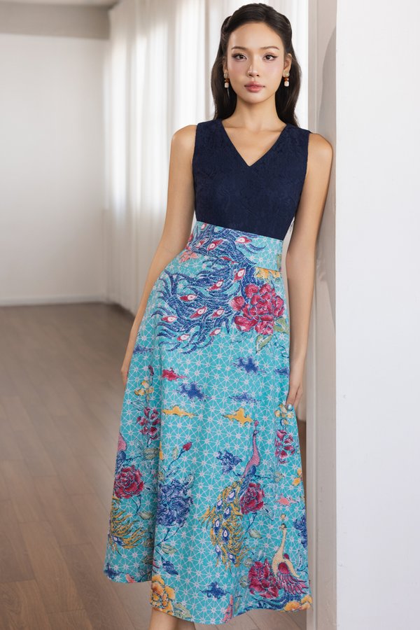 BALLAD OF BLOSSOMS PRINTED BATIK LACE DRESS (NAVY)