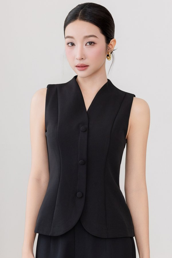 OTIS CURVED HEM VEST (BLACK)