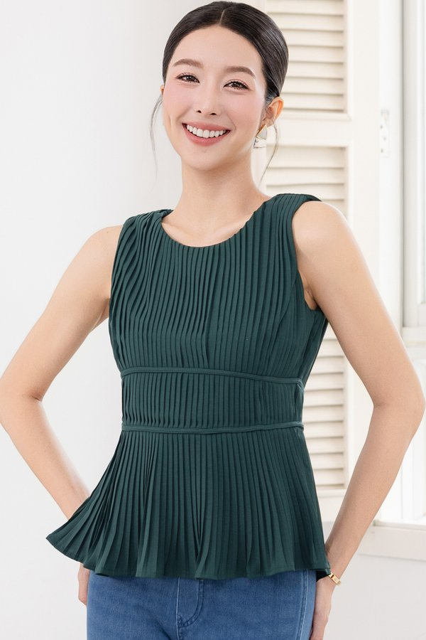 MORA PLEATED EMPIRE WAIST TOP (FOREST GREEN)