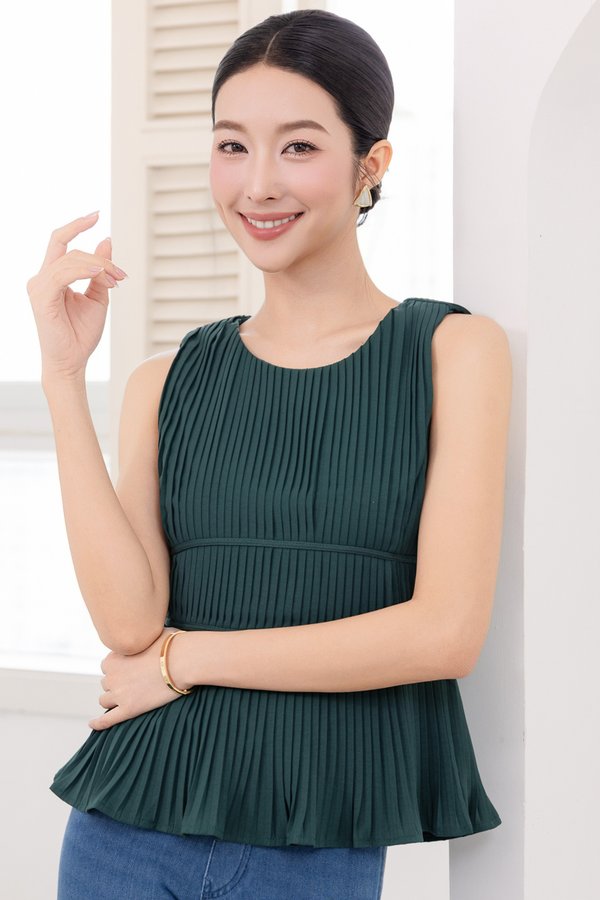MORA PLEATED EMPIRE WAIST TOP (FOREST GREEN)