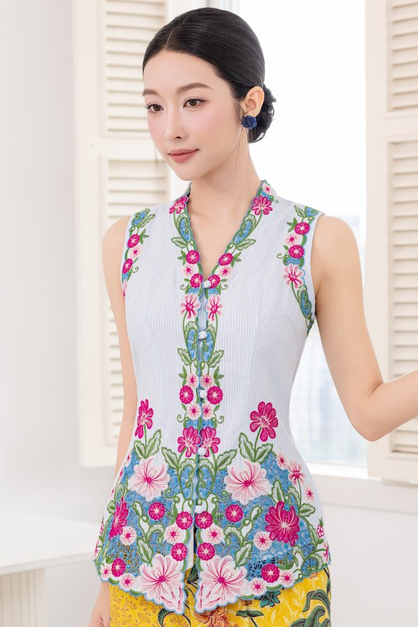 CALLA-LILY EMBROIDERY STRIPED NYONYA KEBAYA (SKY BLUE)